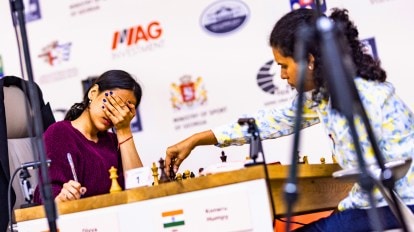 Divya-Deshmukh-vs-Koneru-Humpy